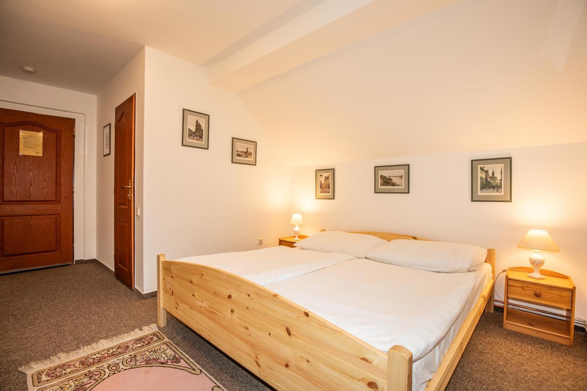 Resort U Jelena Křivoklát Quarto foto