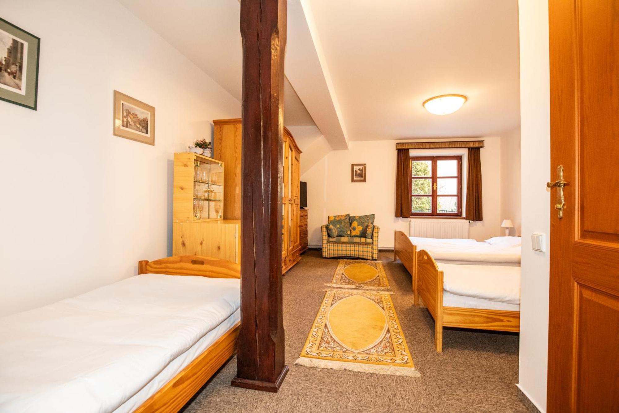 Resort U Jelena Křivoklát Quarto foto