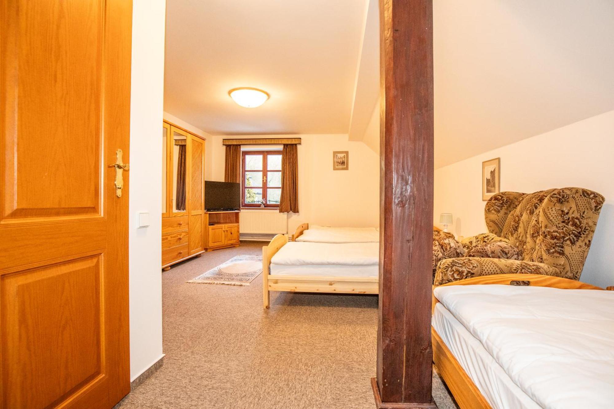 Resort U Jelena Křivoklát Quarto foto